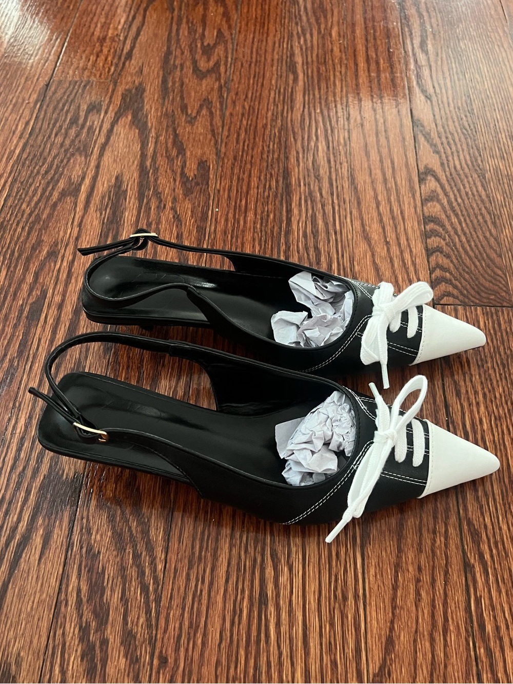 Pointed Slingback Kitten Heels